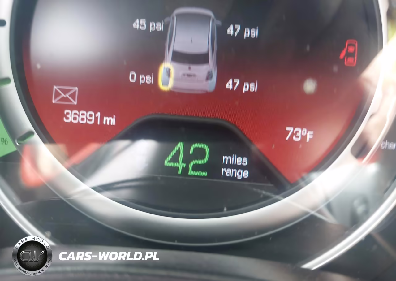 2015 Fiat 500E Battery Electric VIN:3C3CFFGE0FT503074 - 13
