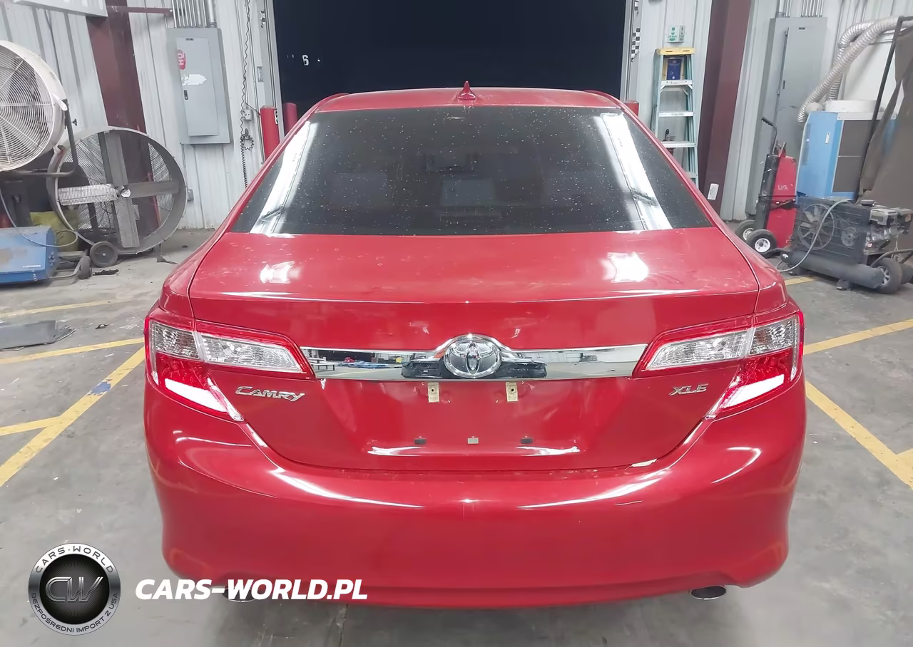 2013 Toyota Camry Xle V6 VIN:4T1BK1FK4DU528734 - 17