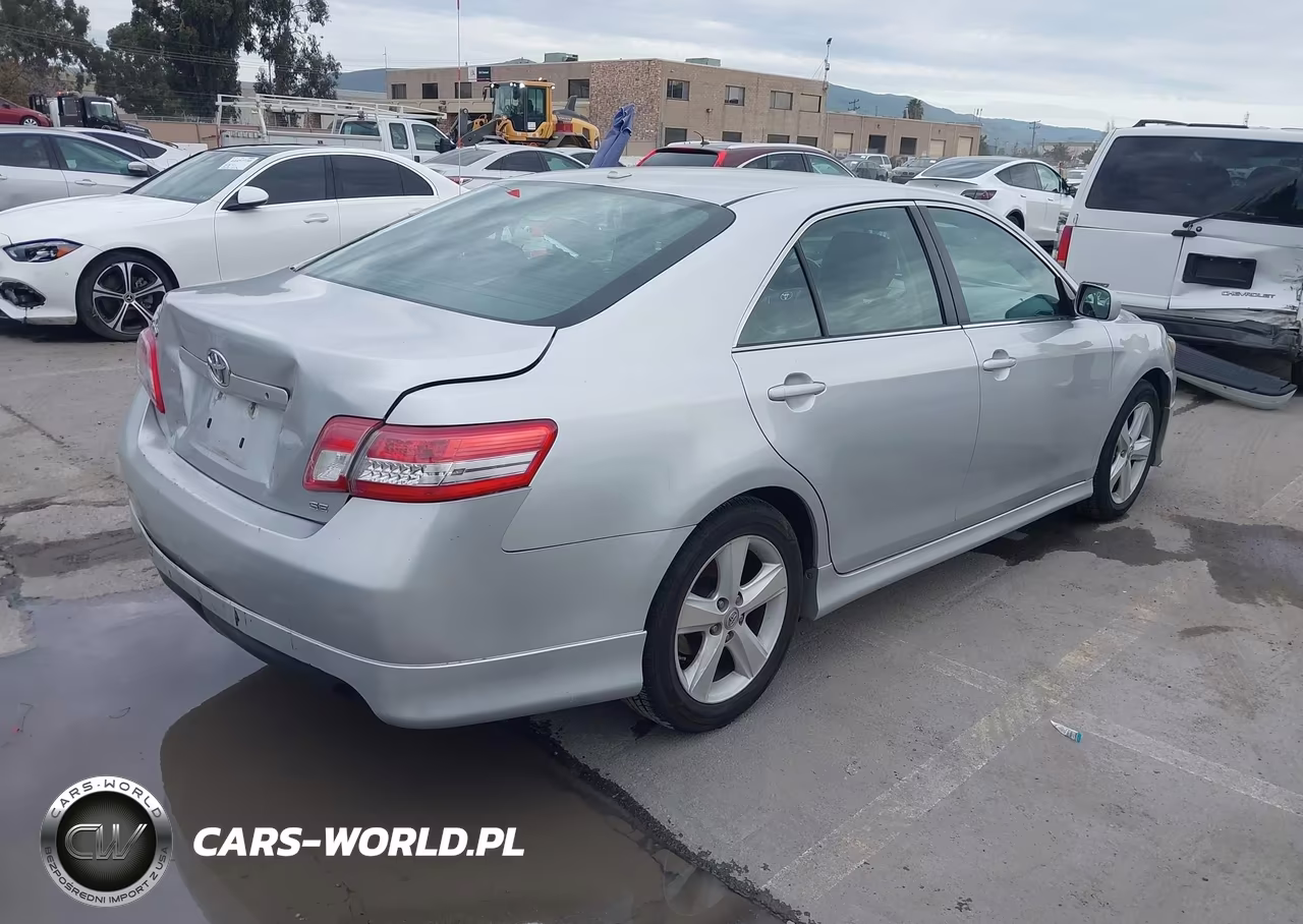2010 Toyota Camry Se VIN:4T1BF3EK9AU514423 - 4