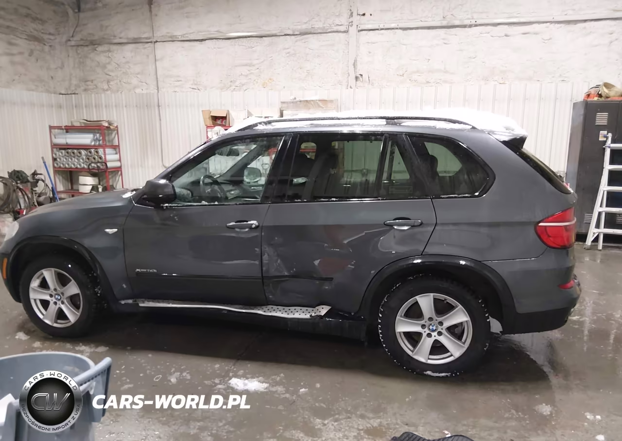 2011 BMW X5 xDrive50I VIN:5UXZV8C58BL419499 - 14