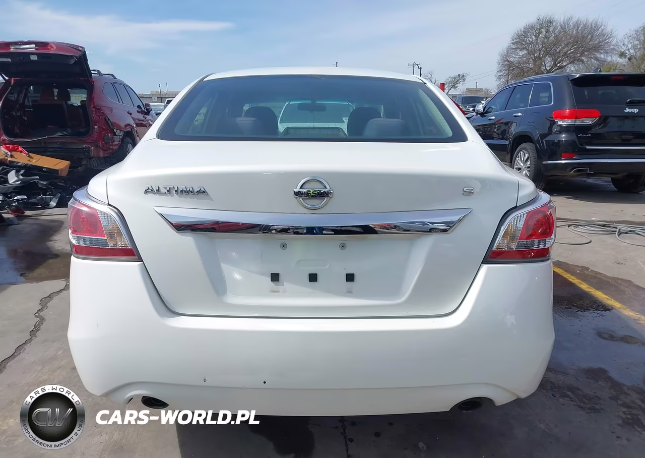 2015 Nissan Altima 2.5 S VIN:1N4AL3AP5FN378907 - 16