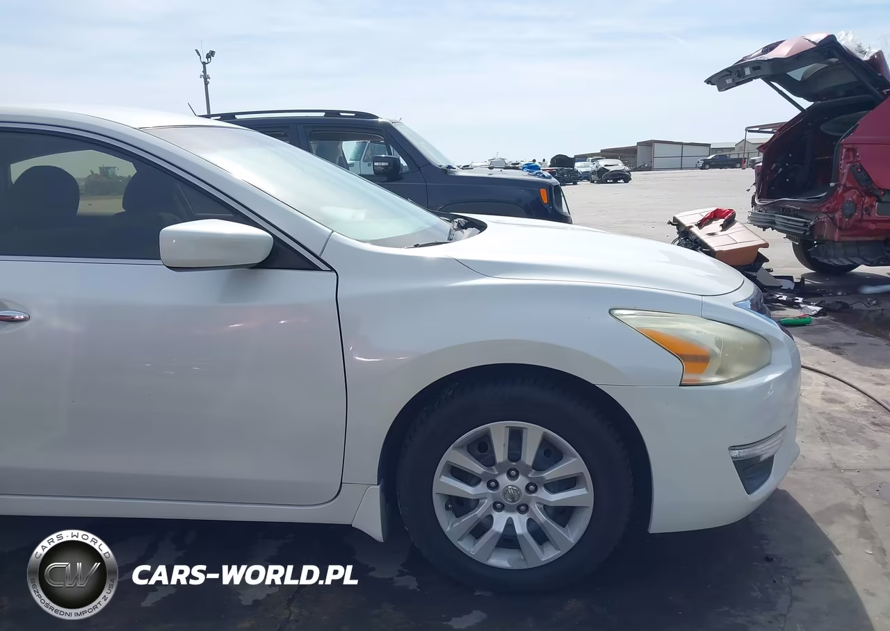 2015 Nissan Altima 2.5 S VIN:1N4AL3AP5FN378907 - 18