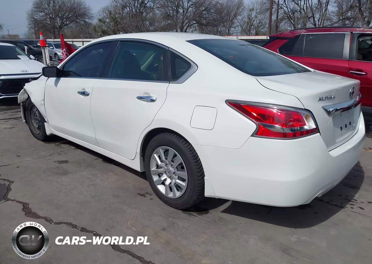 2015 Nissan Altima 2.5 S VIN:1N4AL3AP5FN378907 - 3