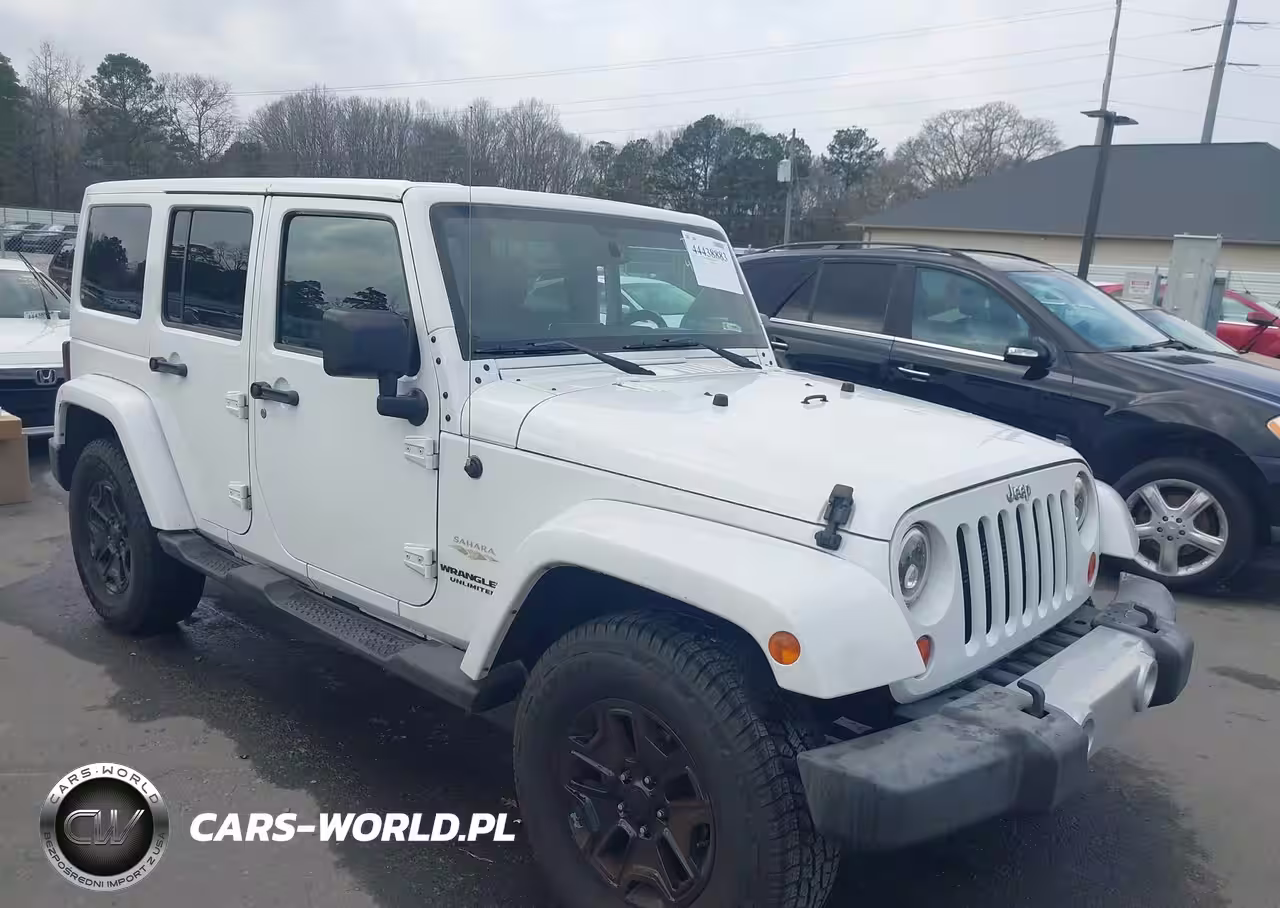 2013 Jeep Wrangler Unlimited Sahara