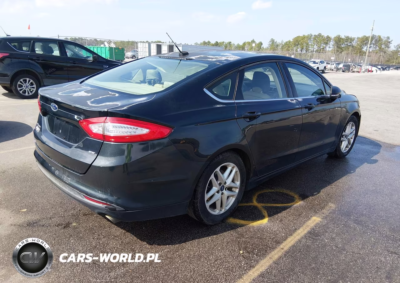 2014 Ford Fusion Se VIN:3FA6P0H75ER221341 - 4