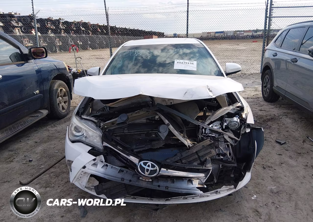 2017 Toyota Camry Se VIN:4T1BF1FK6HU700837 - 12