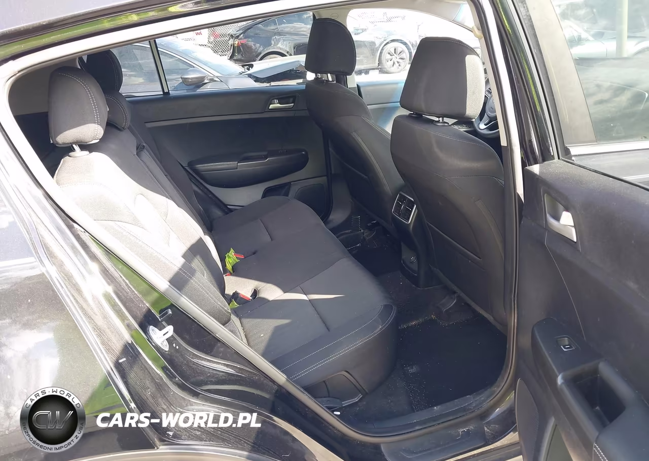 2019 Kia Sportage Lx VIN:KNDPM3AC7K7540307 - 8