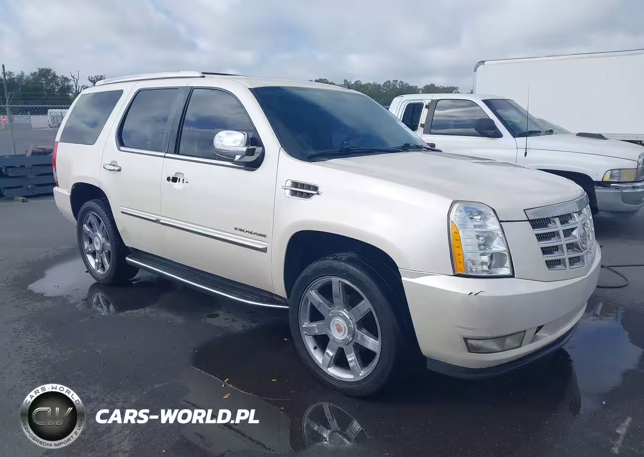 2013 Cadillac Escalade Luxury