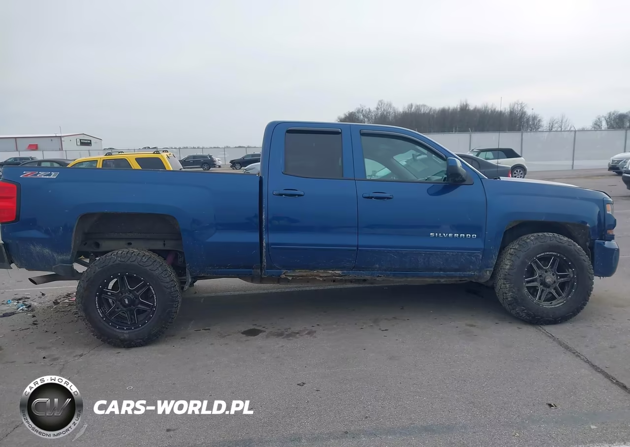 2017 Chevrolet Silverado 1500 2Lt VIN:1GCVKREC6HZ264810 - 14