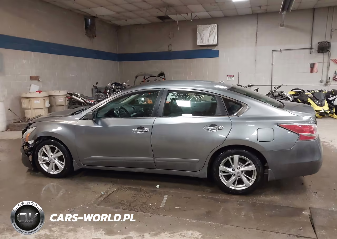 2015 Nissan Altima 2.5 Sv VIN:1N4AL3AP4FC409401 - 14