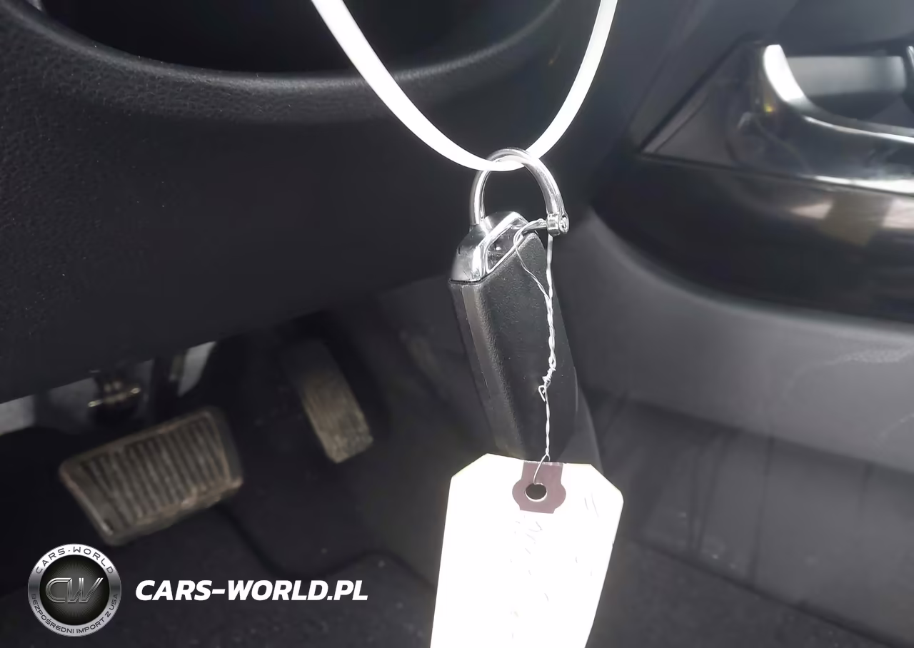 2025 Kia Seltos S VIN:KNDEUCAA6S7753089 - 11