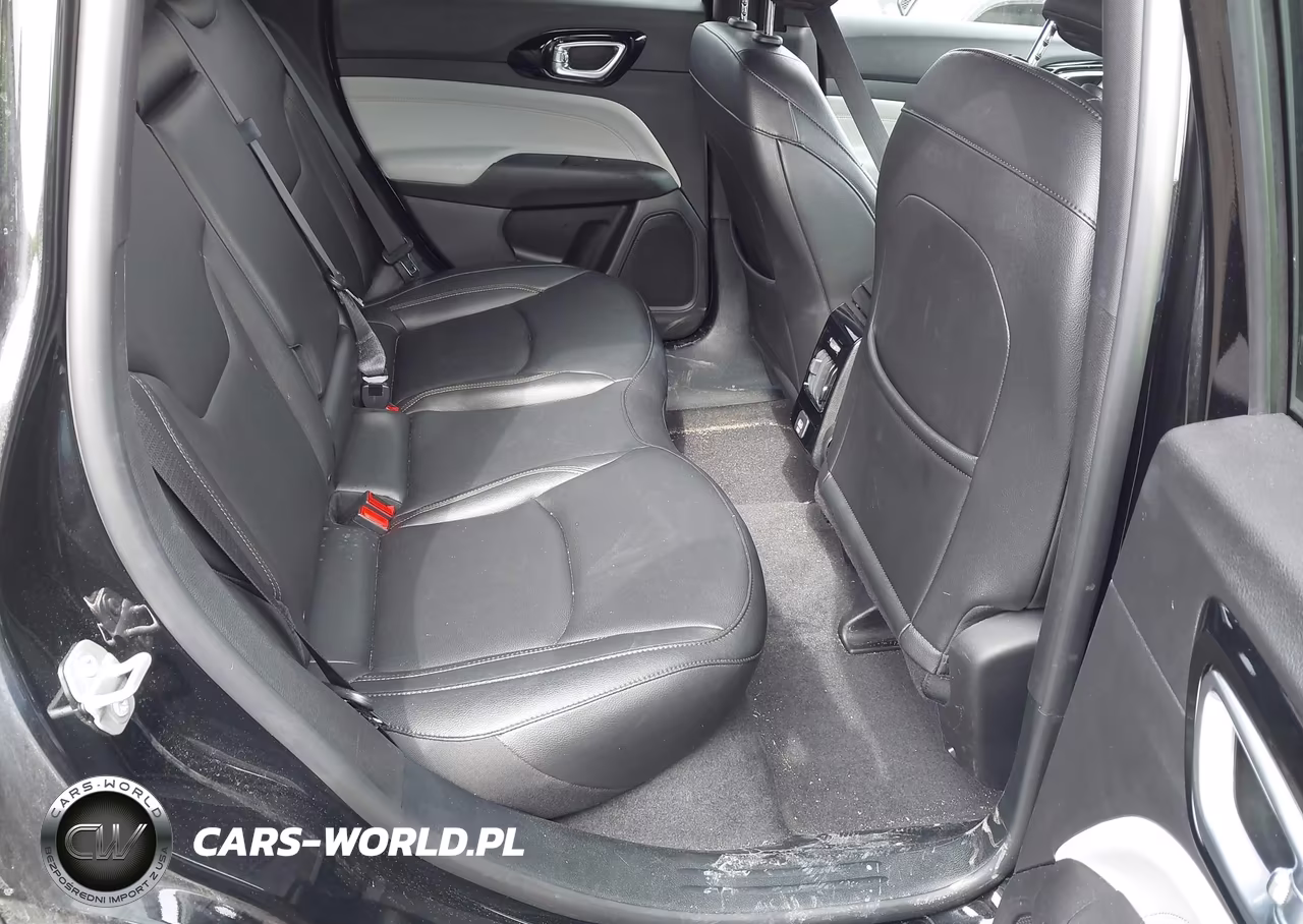 2024 Jeep Compass Limited 4X4 VIN:3C4NJDCN1RT174368 - 8