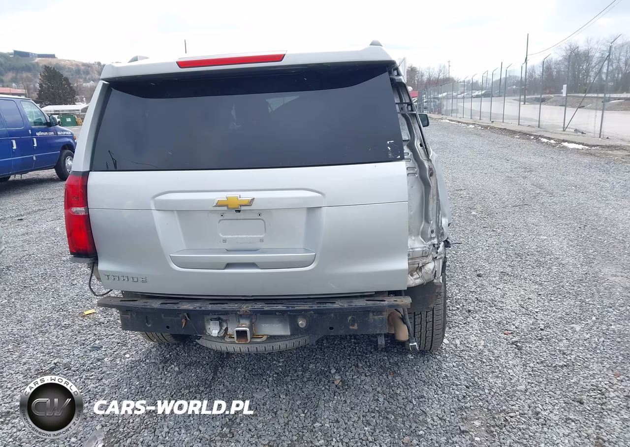 2015 Chevrolet Tahoe Lt VIN:1GNSKBKC7FR172284 - 17