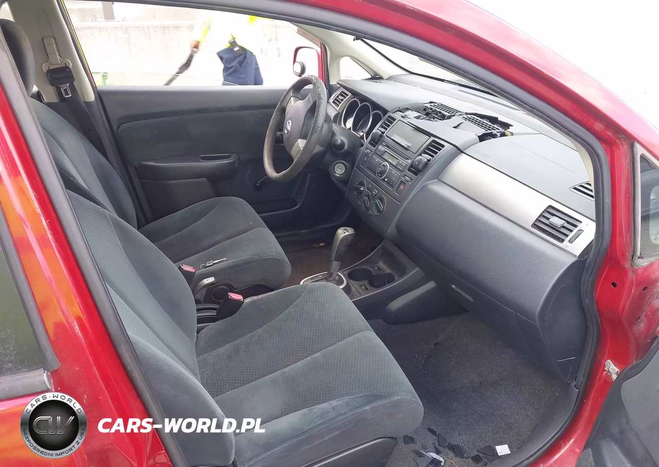 2010 Nissan Versa 1.8S VIN:3N1BC1AP5AL376993 - 5