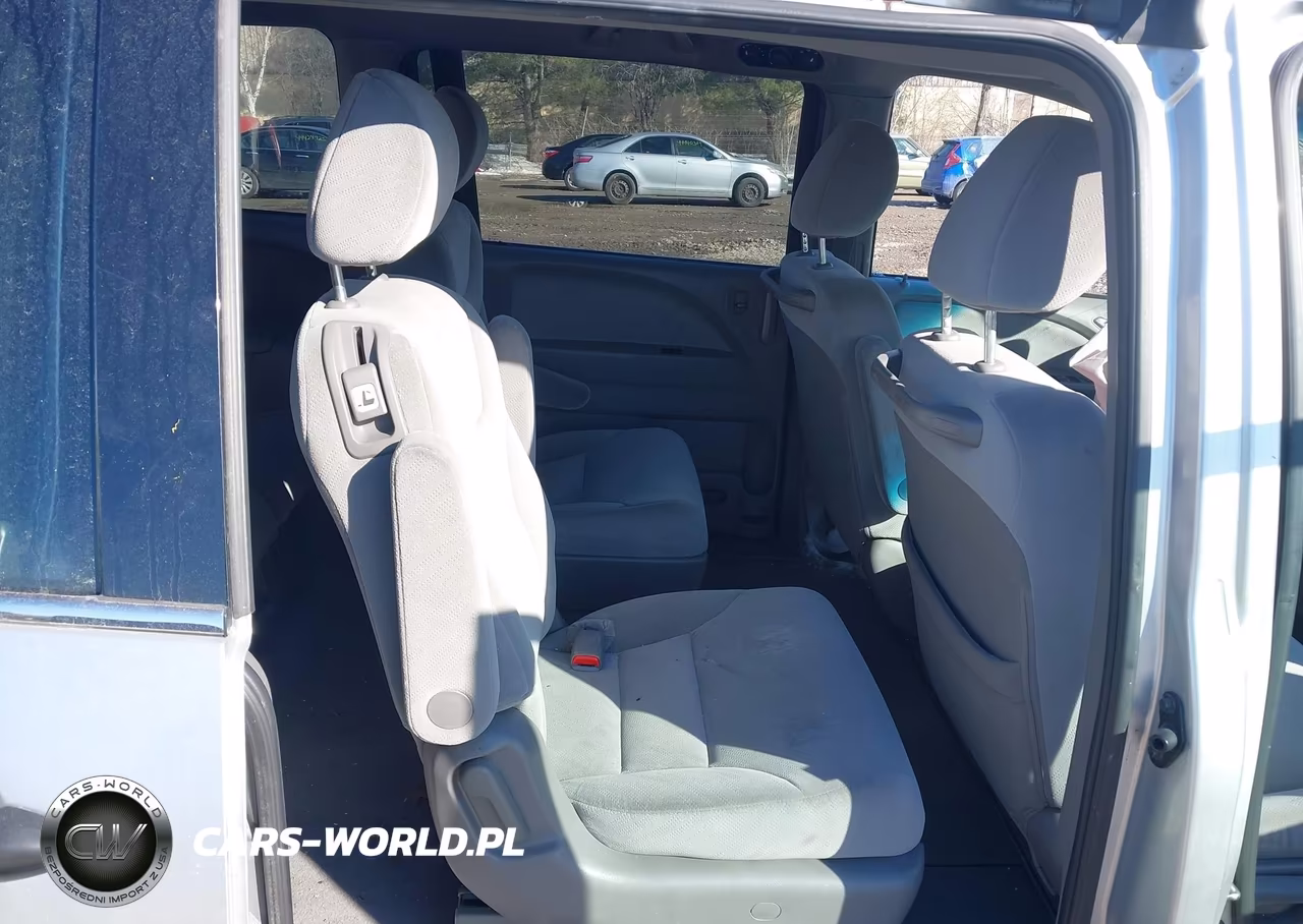 2010 Honda Odyssey Lx VIN:5FNRL3H24AB036346 - 8