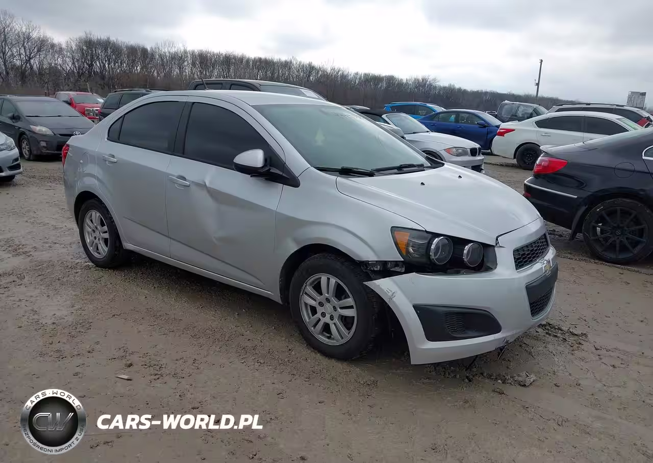 2014 Chevrolet Sonic Ls Auto