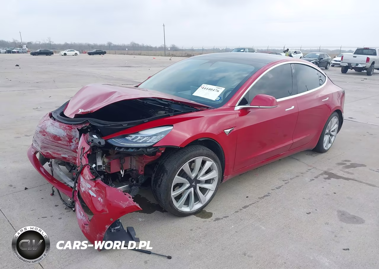 2019 Tesla Model 3 VIN:5YJ3E1EA2KF413211 - 2