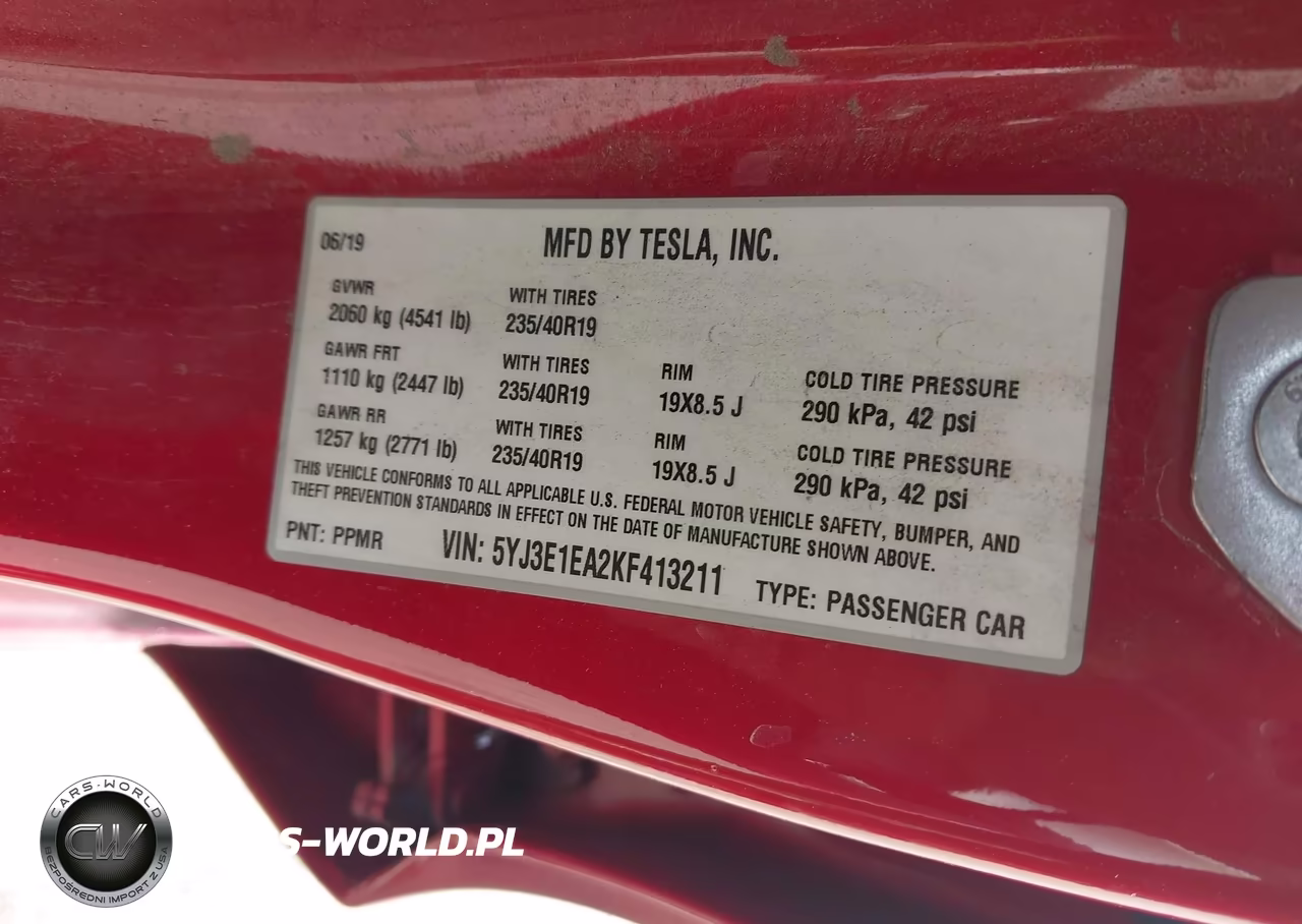 2019 Tesla Model 3 VIN:5YJ3E1EA2KF413211 - 9