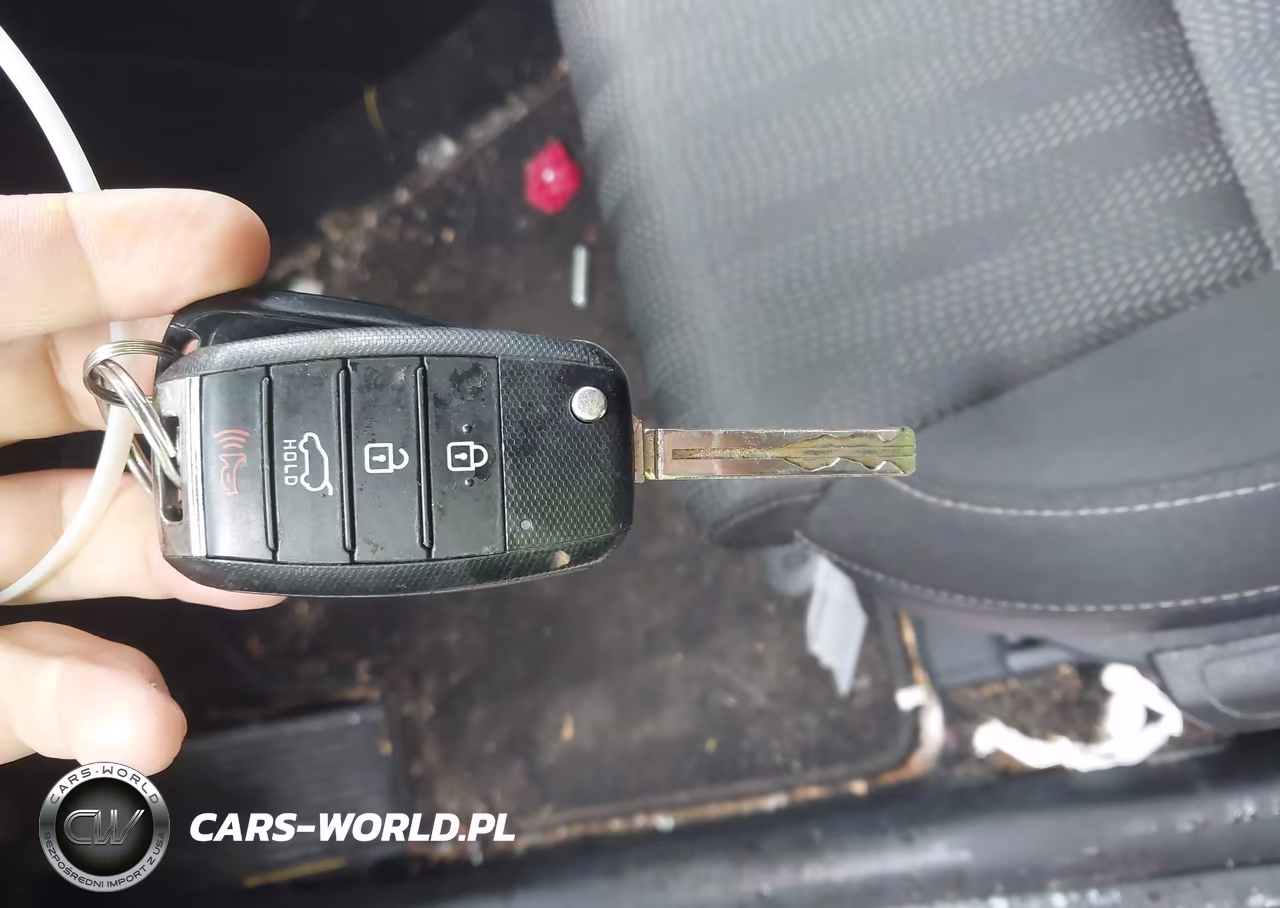 2020 Kia Sportage Lx VIN:KNDPMCAC5L7731032 - 11