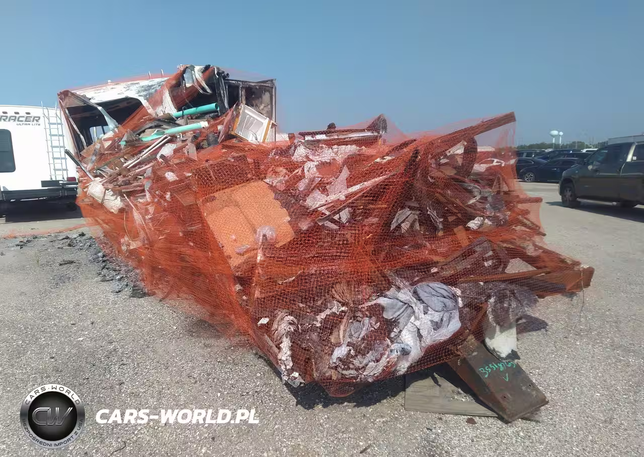 2005 Montana Travel Trailer