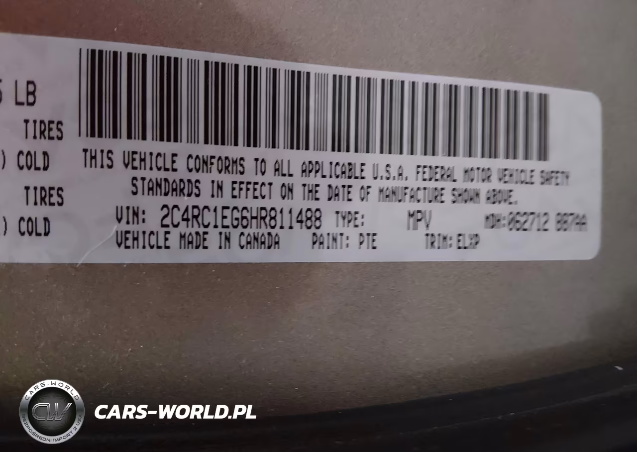 2017 Chrysler Pacifica Touring-L Plus VIN:2C4RC1EG6HR811488 - 9