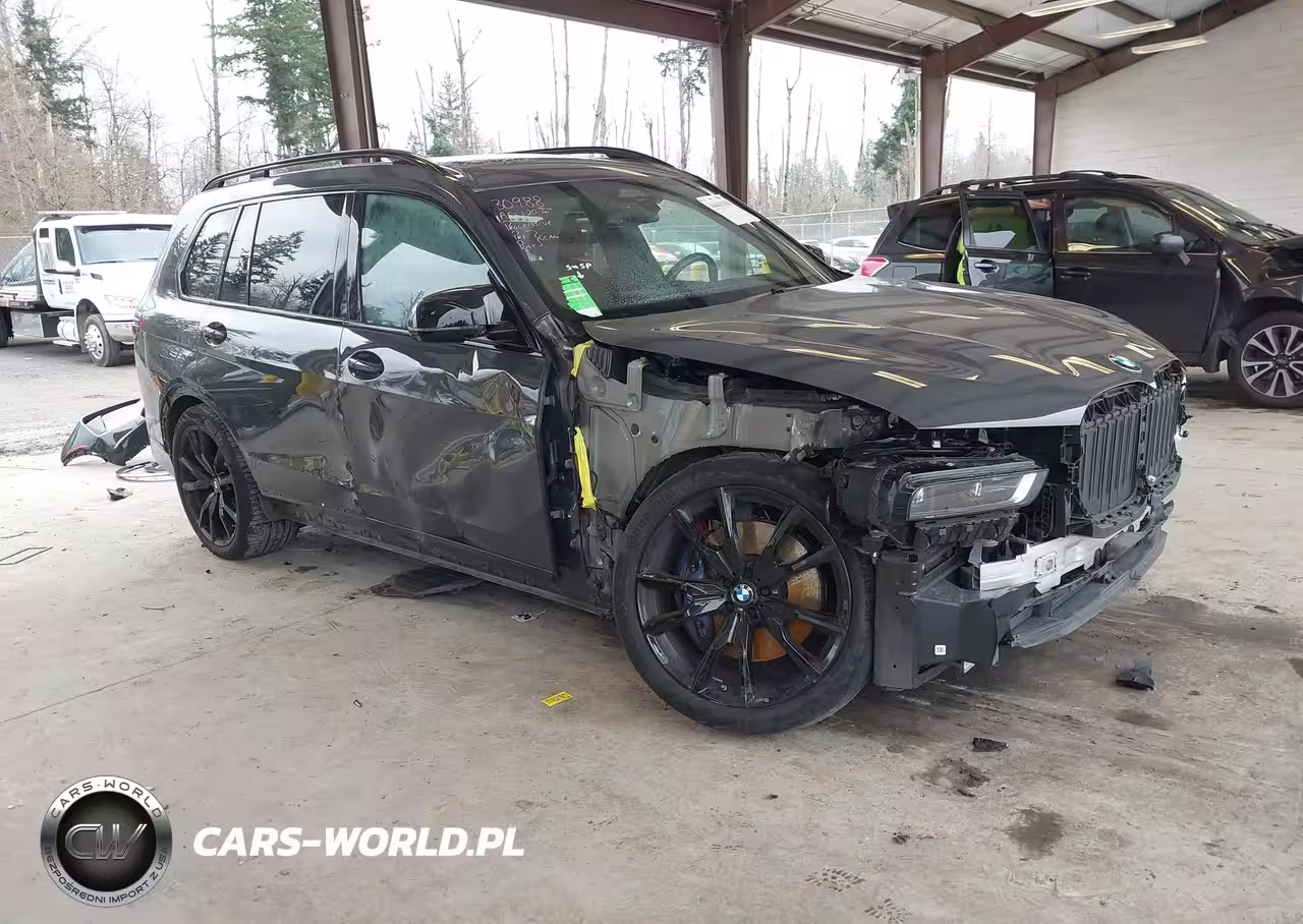2024 BMW X7 M60I