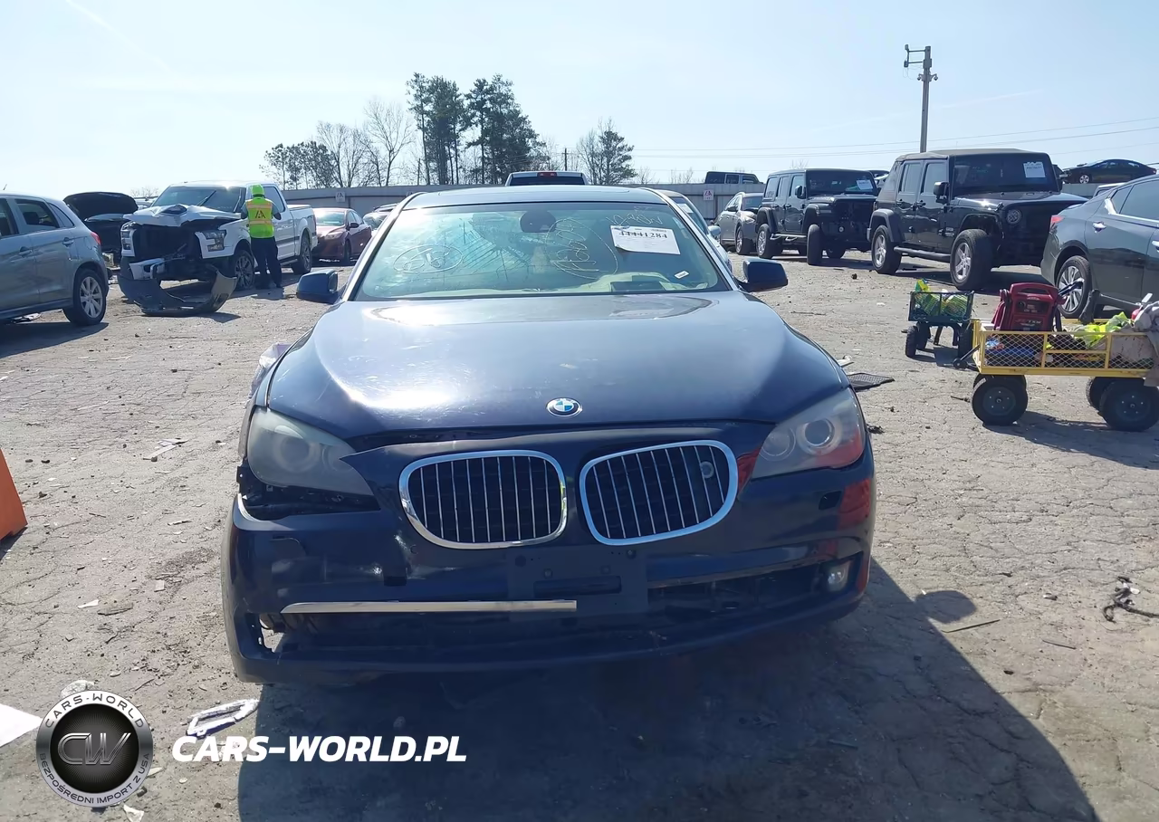 2009 BMW 750Li VIN:WBAKB83589CY60245 - 11