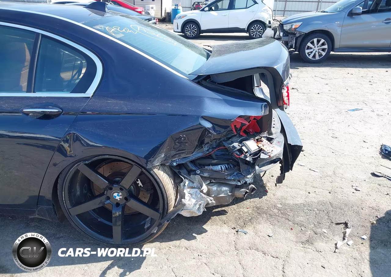 2009 BMW 750Li VIN:WBAKB83589CY60245 - 6