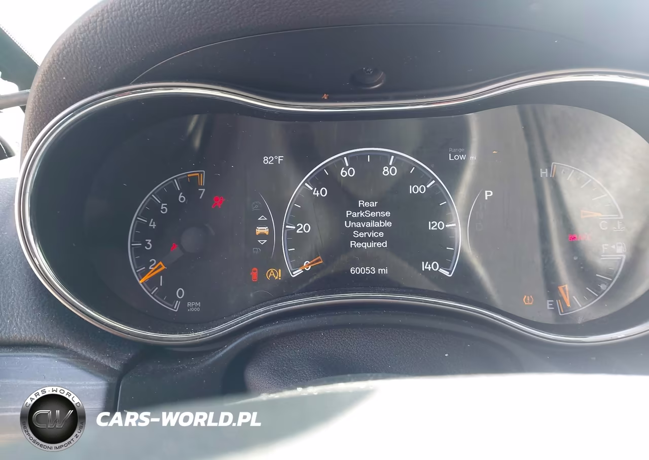 2020 Jeep Grand Cherokee Altitude 4X2 VIN:1C4RJEAGXLC392775 - 7