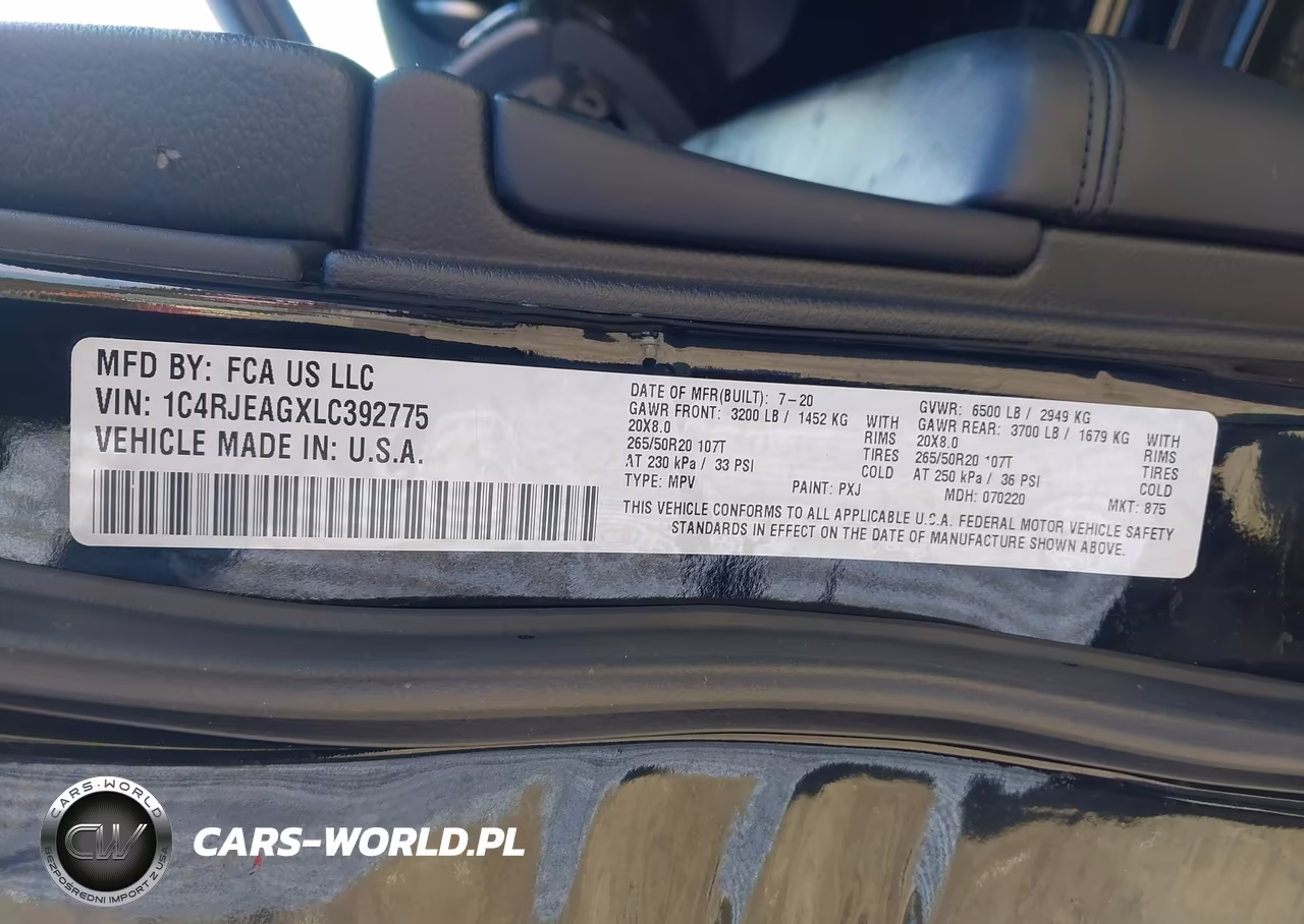 2020 Jeep Grand Cherokee Altitude 4X2 VIN:1C4RJEAGXLC392775 - 9