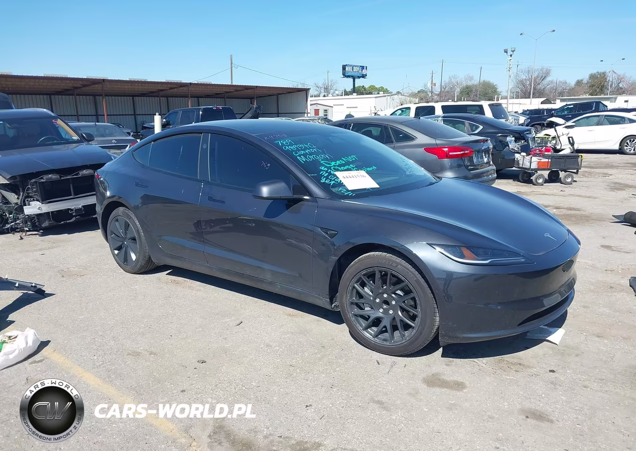 2025 Tesla Model 3 Long Range Rear-Wheel Drive-Standard Rear-Wheel Drive