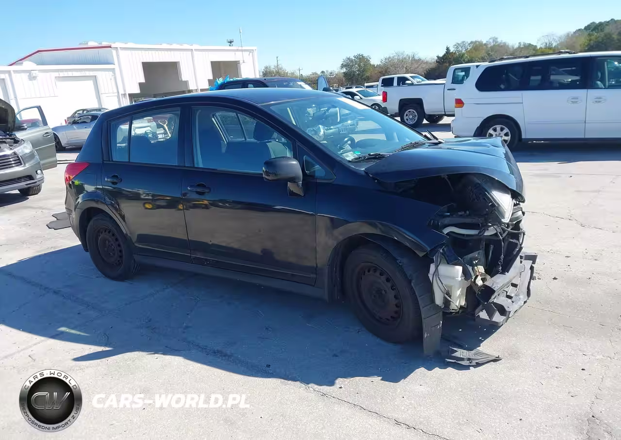2010 Nissan Versa 1.8S