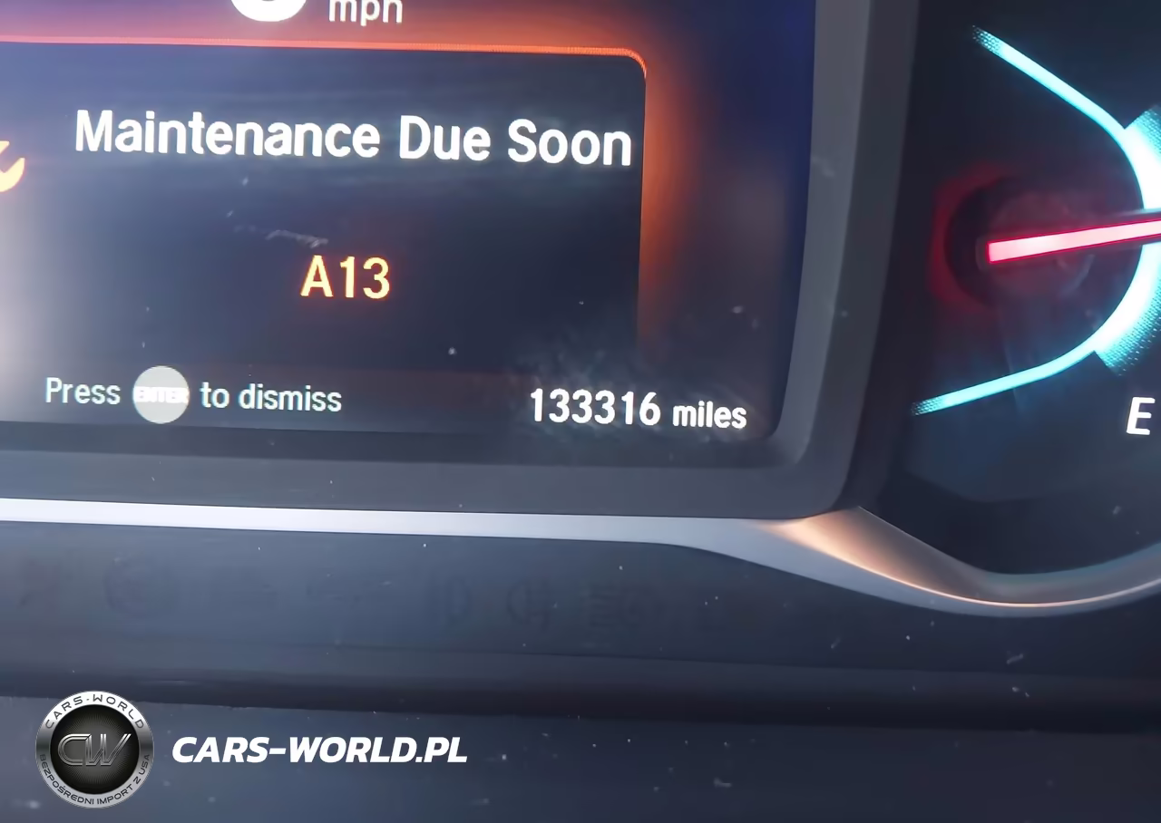 2019 Honda Pilot Touring VIN:5FNYF5H98KB019935 - 15