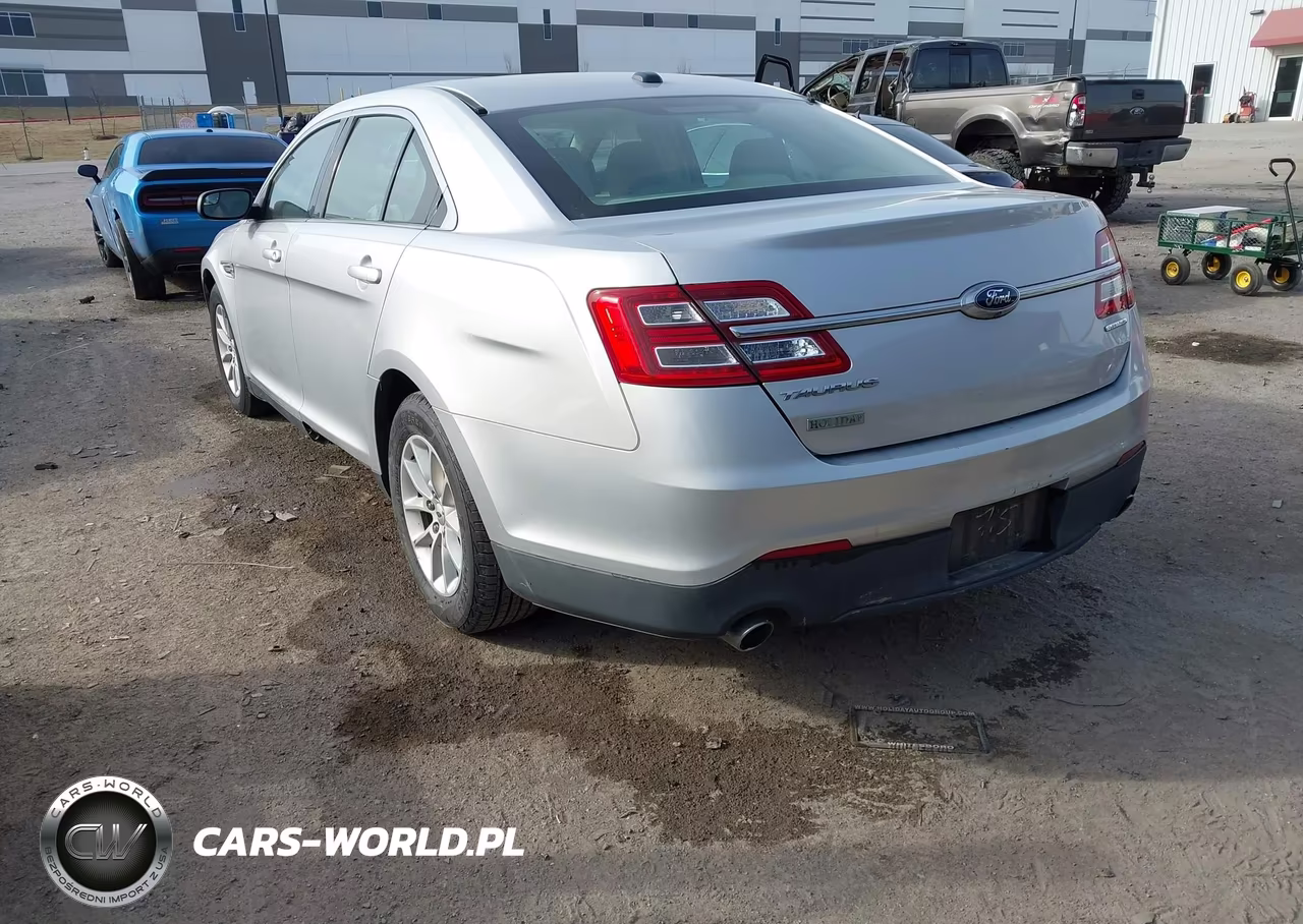 2015 Ford Taurus Se VIN:1FAHP2D85FG116715 - 3