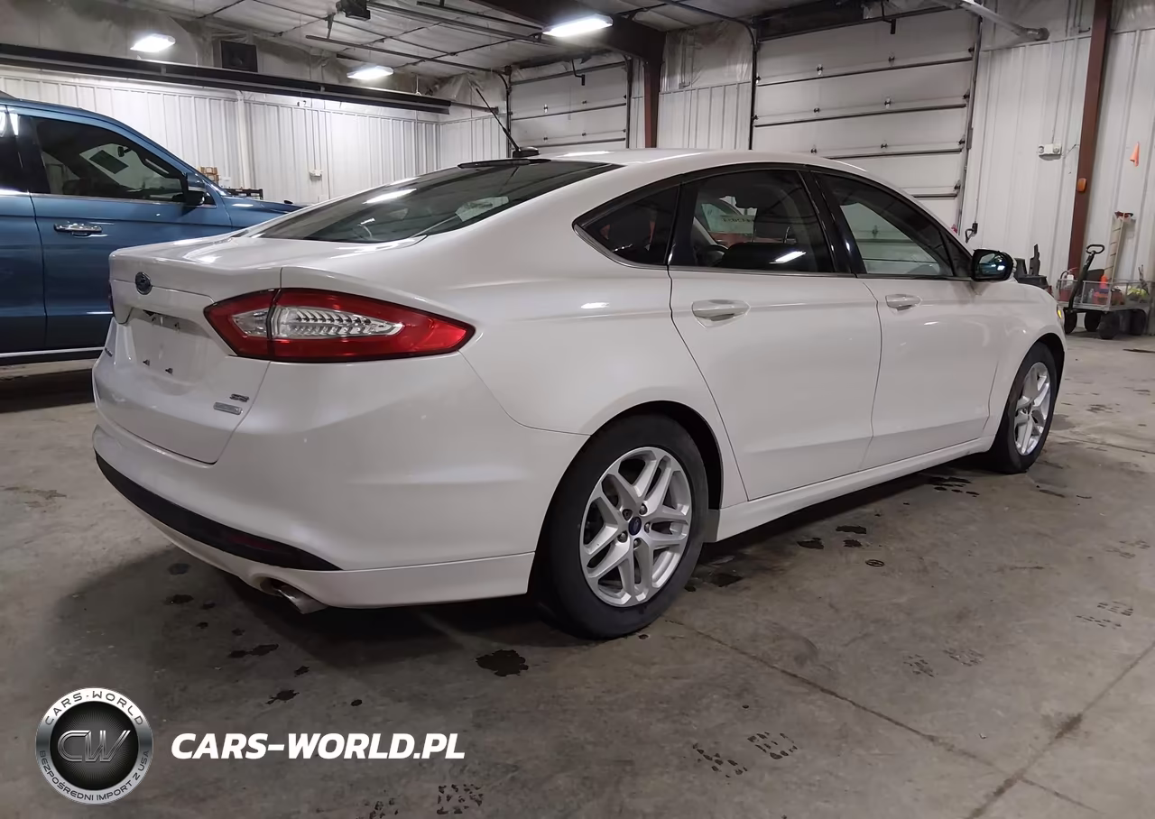 2015 Ford Fusion Se VIN:3FA6P0HD6FR127976 - 4