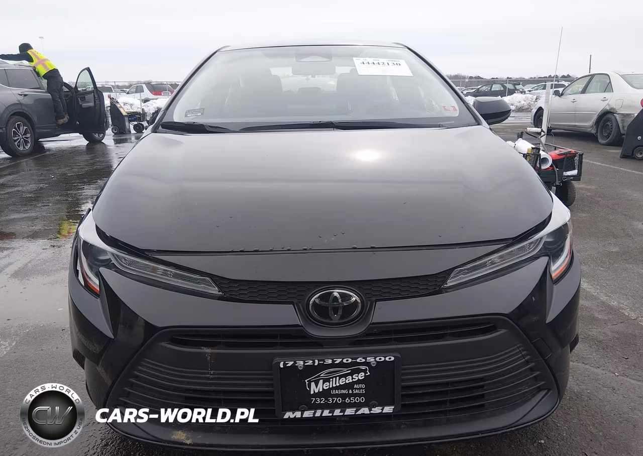 2023 Toyota Corolla Le VIN:JTDB4MEEXPJ008314 - 12
