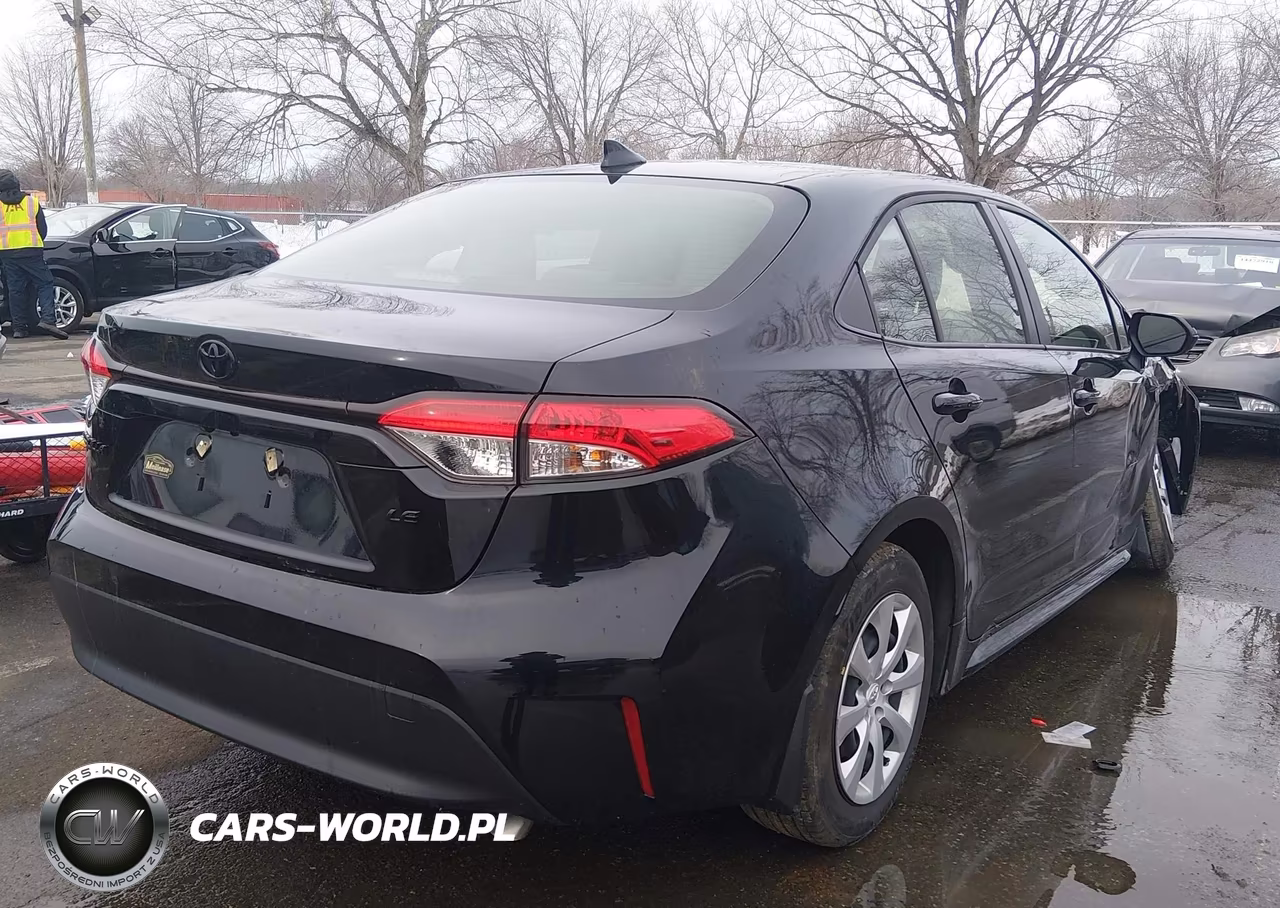 2023 Toyota Corolla Le VIN:JTDB4MEEXPJ008314 - 4