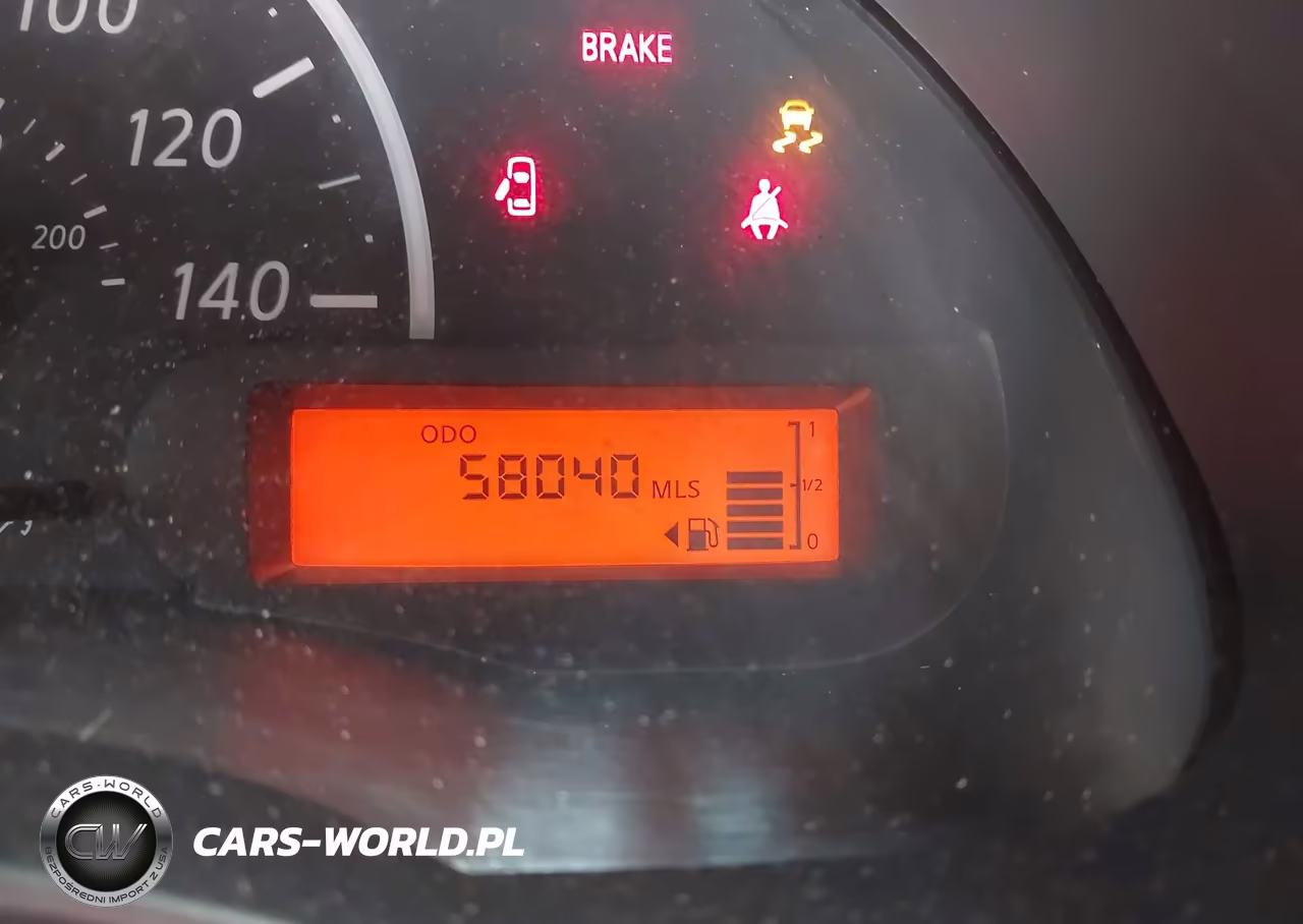 2016 Nissan Versa 1.6 S VIN:3N1CN7AP7GL881086 - 15
