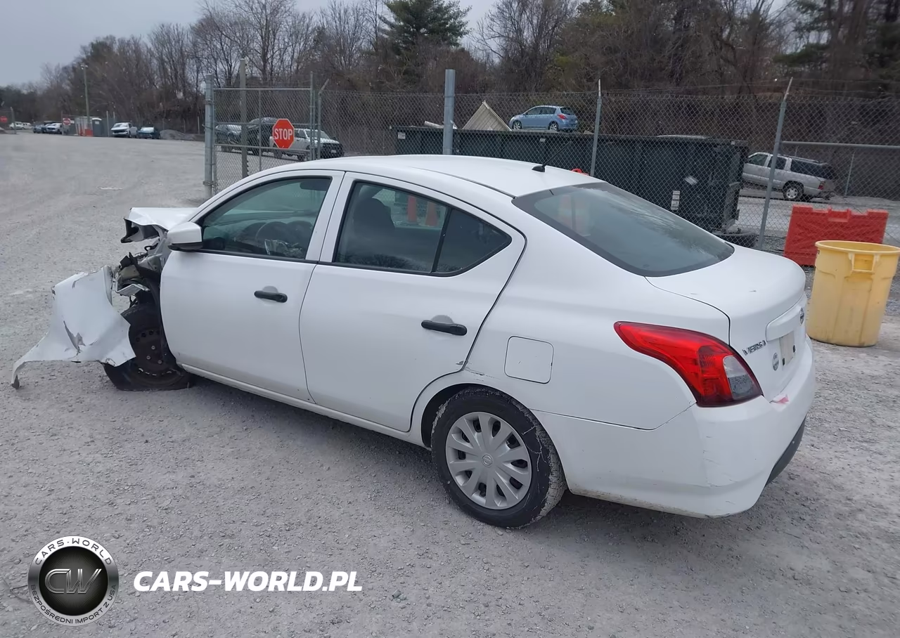 2016 Nissan Versa 1.6 S VIN:3N1CN7AP7GL881086 - 3