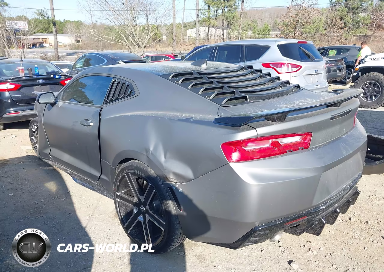 2017 Chevrolet Camaro 1Lt VIN:1G1FB1RX5H0111156 - 3
