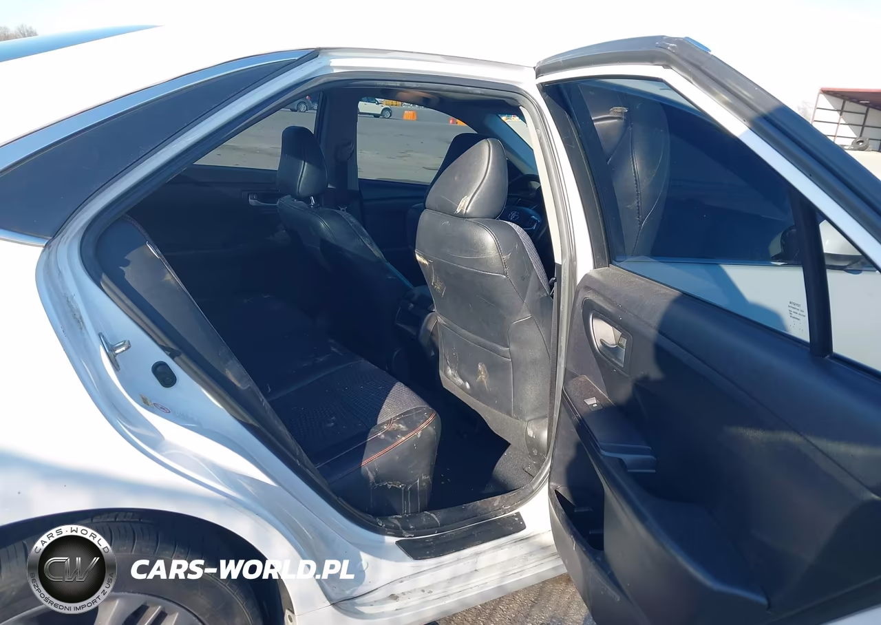 2015 Toyota Camry Se VIN:4T1BF1FK2FU073678 - 8
