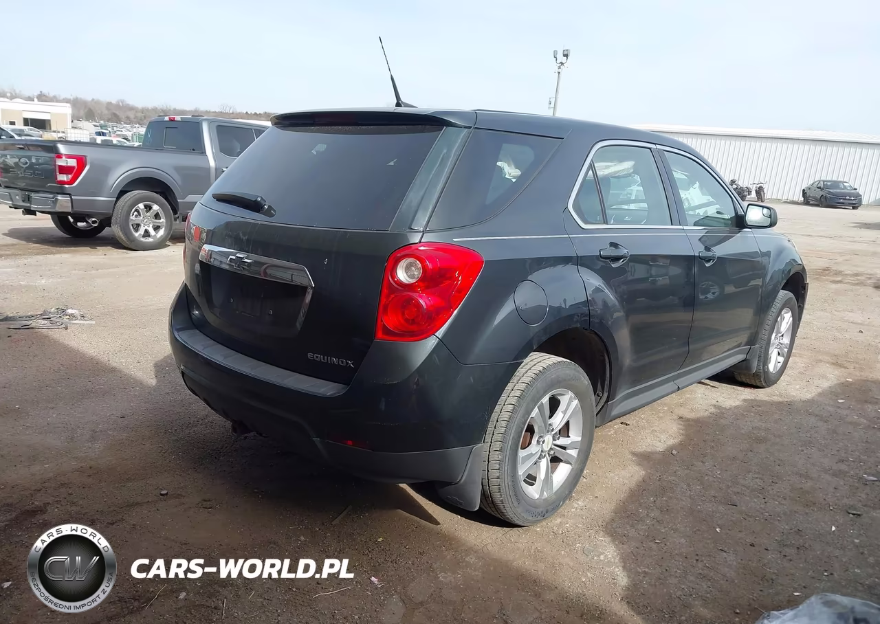 2012 Chevrolet Equinox Ls VIN:2GNALBEK6C1332901 - 4