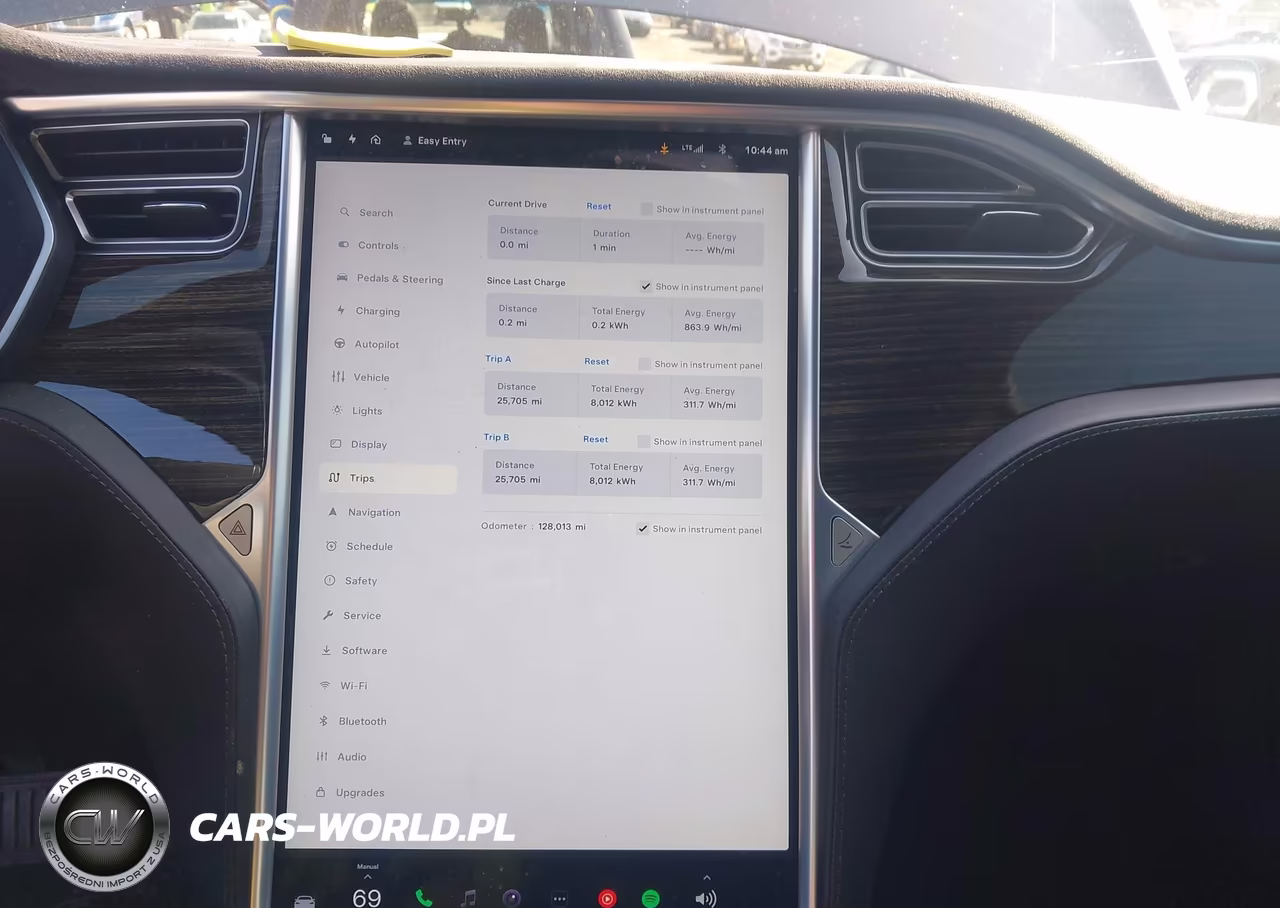 2016 Tesla Model S 60-70-75-85 VIN:5YJSA1E1XGF136953 - 18