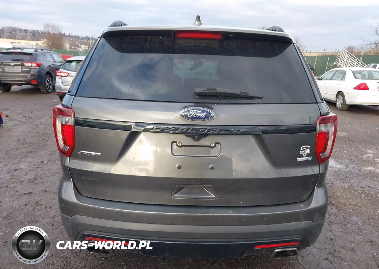 2017 Ford Explorer Sport VIN:1FM5K8GT2HGC44312 - 15