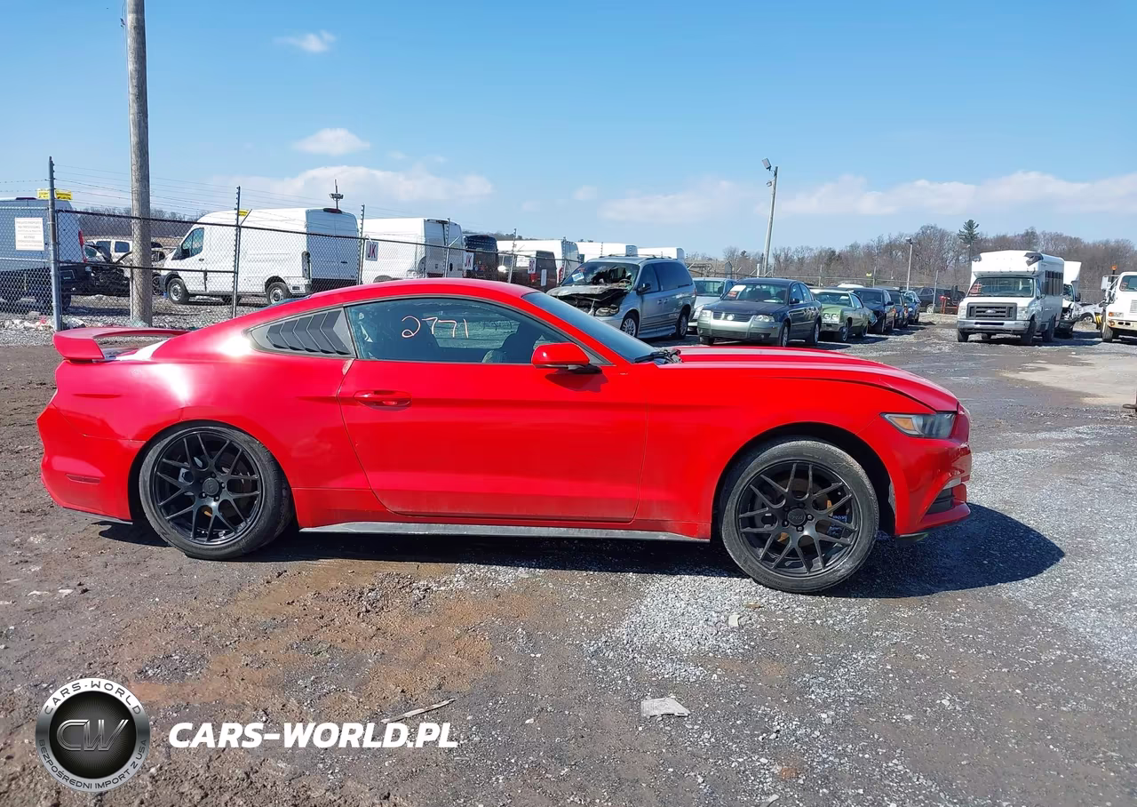 2017 Ford Mustang V6 VIN:1FA6P8AM6H5322586 - 13