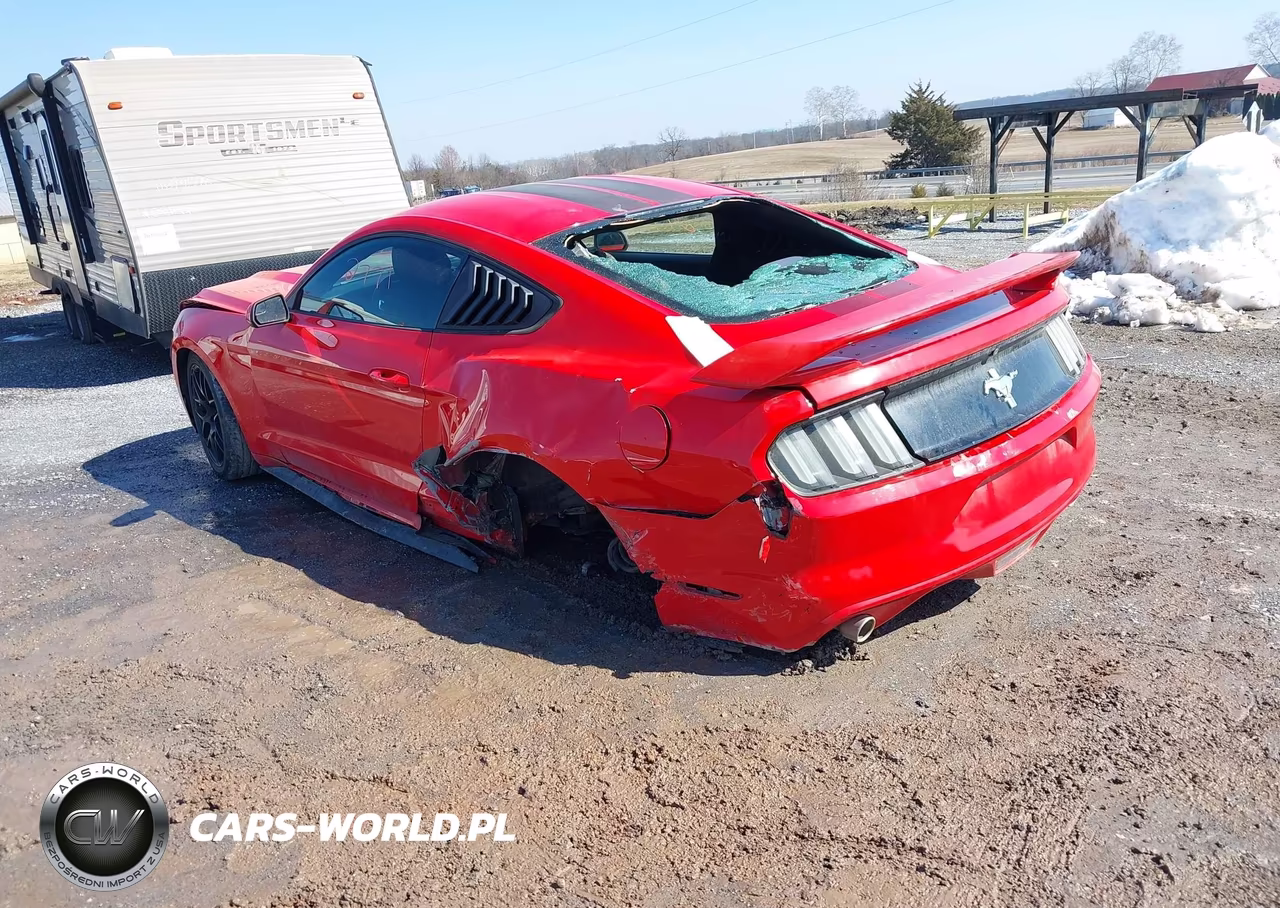 2017 Ford Mustang V6 VIN:1FA6P8AM6H5322586 - 3
