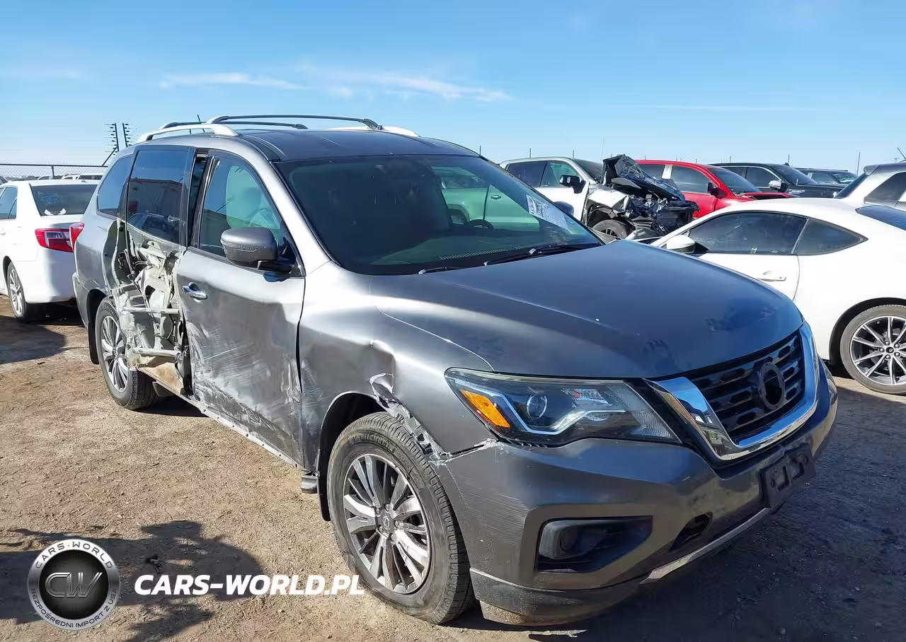 2018 Nissan Pathfinder S