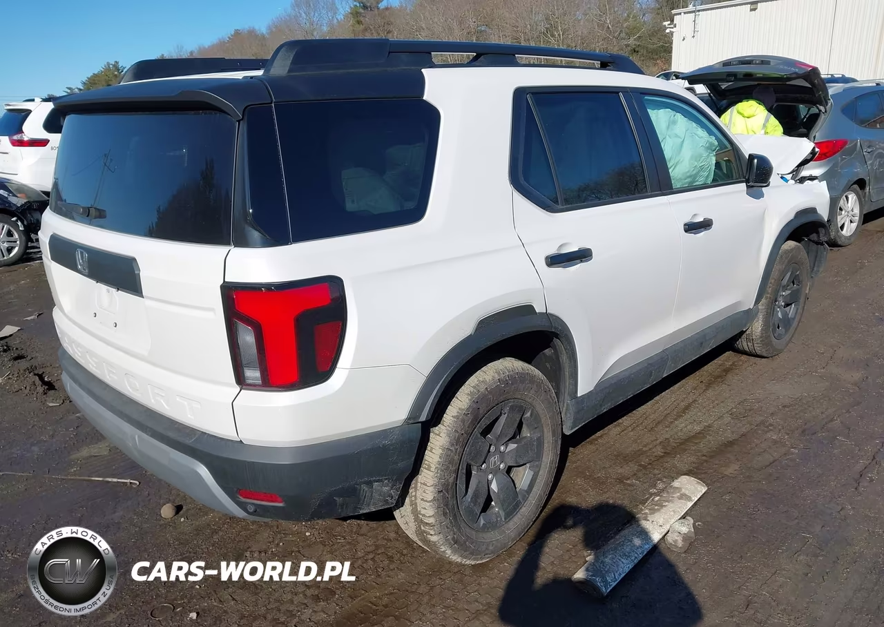 2026 Honda Passport Awd Rtl-Awd Rtl Blackout-Awd Rtl Towing VIN:5FNYF9H33TB000794 - 4