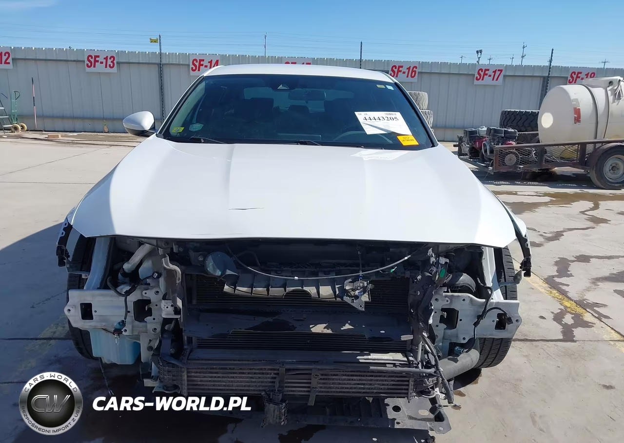 2018 Honda Accord Sport VIN:1HGCV1F35JA266018 - 13