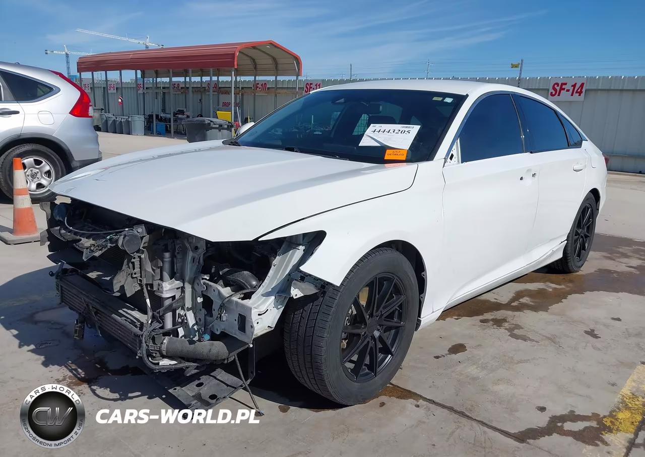 2018 Honda Accord Sport VIN:1HGCV1F35JA266018 - 2